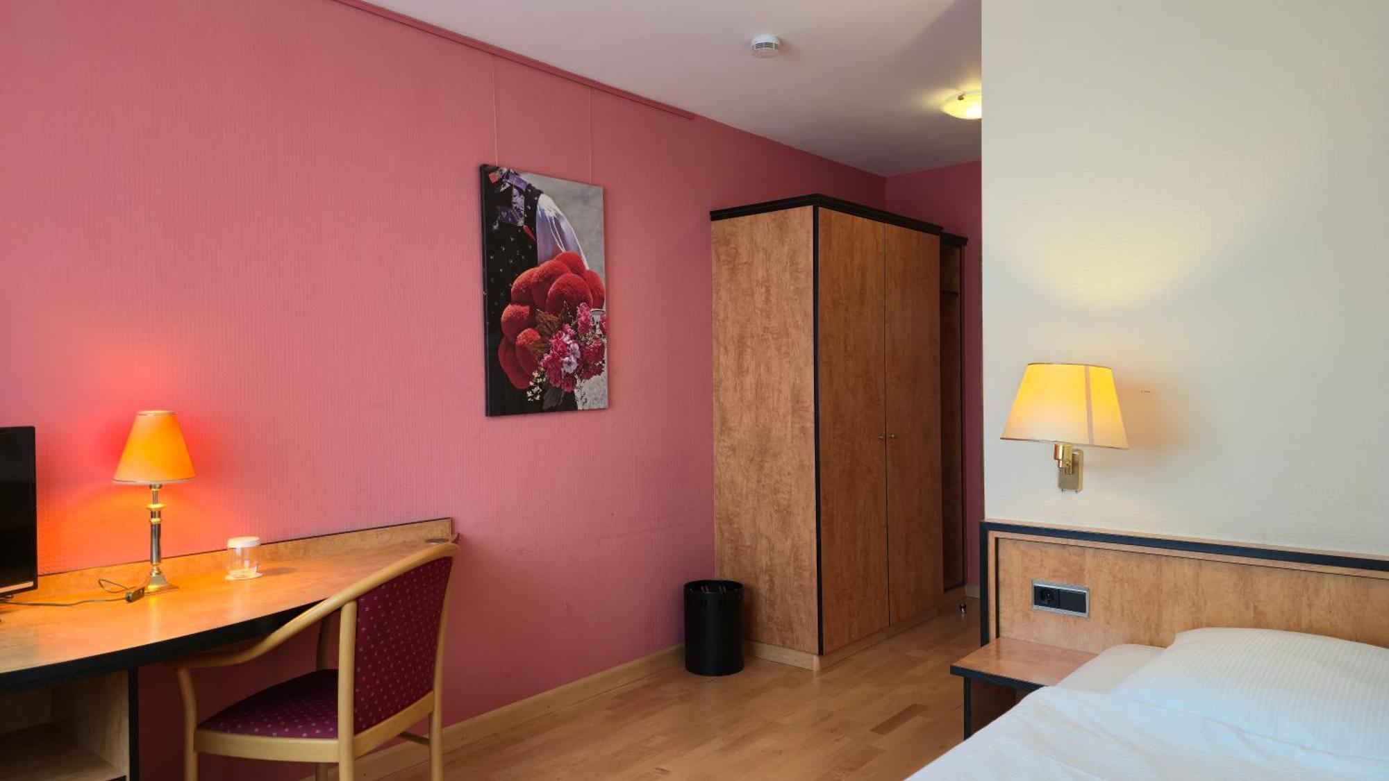 Hotel Boardinghouse Sonne à Offenbourg Chambre photo